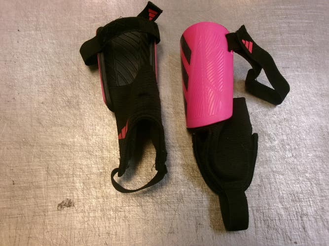 Used Adidas Soccer Shin Guards Junior Pink SM 11339-S000207563