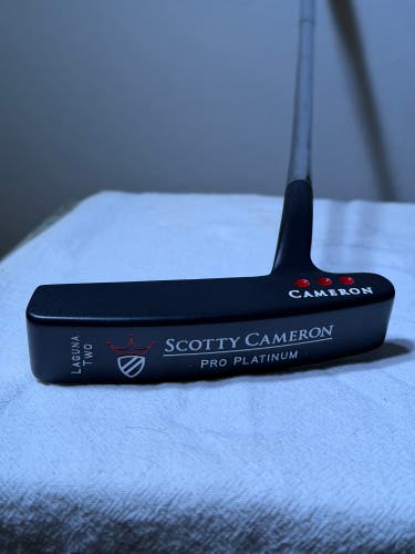 Scotty Cameron Pro Platinum Laguna 2 Right Handed Putter (Used)