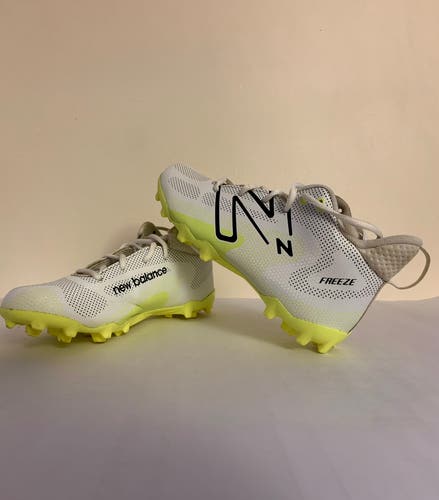 New Balance Kids' FreezeLX V4 Mid Lacrosse Cleats Sz. 5