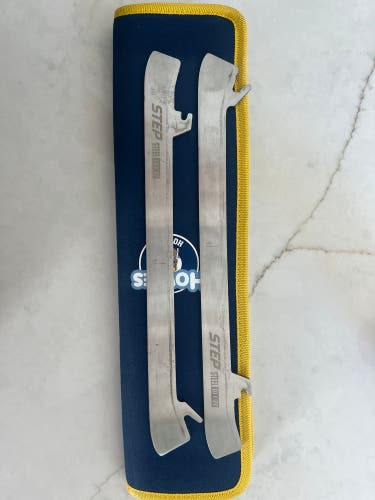 CCM Step Steel (Used)