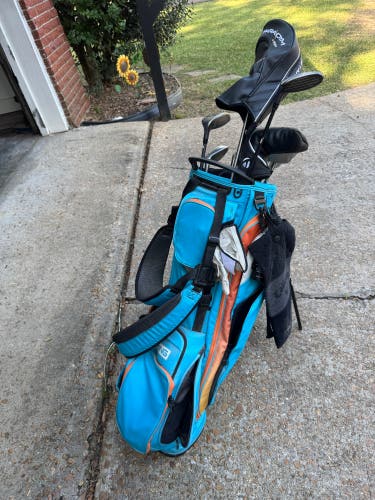 Men's TaylorMade Right Handed Clubs (Full Set) Regular Flex 12 Pieces (Used)
