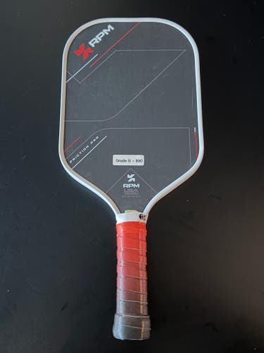 White RPM Friction Pro V1 Pickleball Paddle (Used)