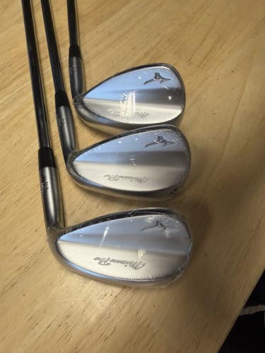 Mizuno T-1 Wedge Set (50,54,58) SATIN