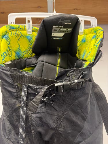 Junior Medium Bauer HP Elite Hockey Pants (Used)