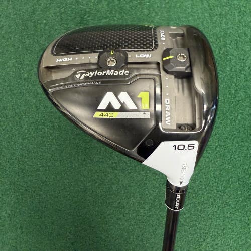 TaylorMade 2017 M1 460 Driver 10.5 Right Hand Stiff Flex Fujikura Graphite 60g