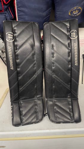 26" Warrior Ritual G4 Goalie Leg Pads (Used)