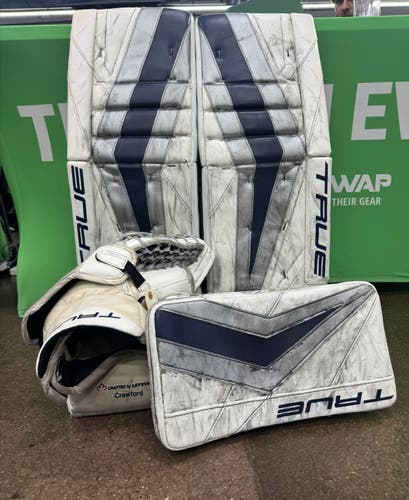 Senior 33" True Catalyst Px3 Regular Full Goalie Set (Used)