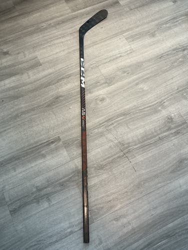 Used Nash Senior CCM Right Handed 85 Flex P29 Pro Stock Super Tacks AS-V Pro Hockey Stick