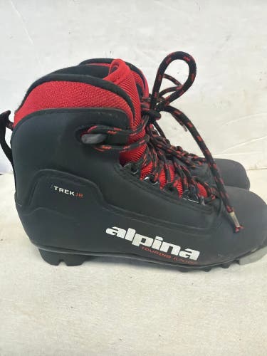 Classic Size 1 Alpina NNN Cross Country Ski Boots (Used)