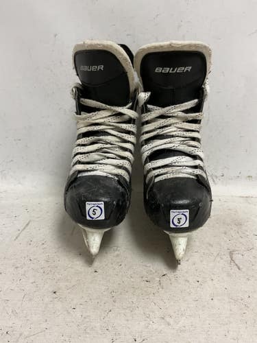Used Bauer SUPREME 140 Senior Hockey Skate Black And Gold Senior 5 11855-S000210677