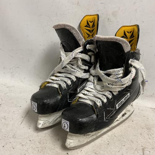 Used Bauer SUPREME 190 Intermediate Hockey Skate Intermediate 6.0 11855-S000209877
