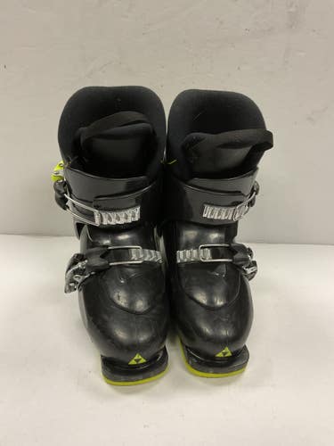 Used Fischer RCA Boys DH Ski Boot Black 205 MP - J01 11855-S000210857
