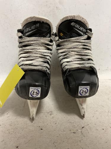 Used Bauer SUPREME S29 Junior Goalie Skate White/Black/Yellow Junior 02.5 11855-S000210807