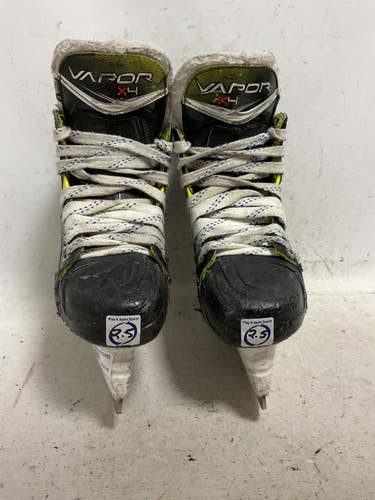 Used Bauer VAPOR X4 Junior Hockey Skate White/Black/Yellow Junior 02.5 11855-S000210798