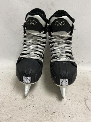 Used Nike QUEST V-T1 Junior Hockey Skate Black And Navy Blue Junior 01 11855-S000210470