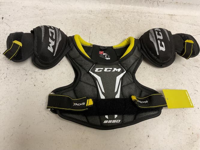 Used CCM TACKS 9550 Youth Shoulder Pads Black And Gold LG 11855-S000210454