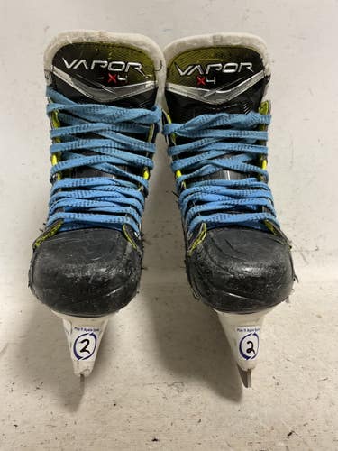 Used Bauer VAPOR X4 Junior Hockey Skate Black And Yellow Junior 02 11855-S000210455