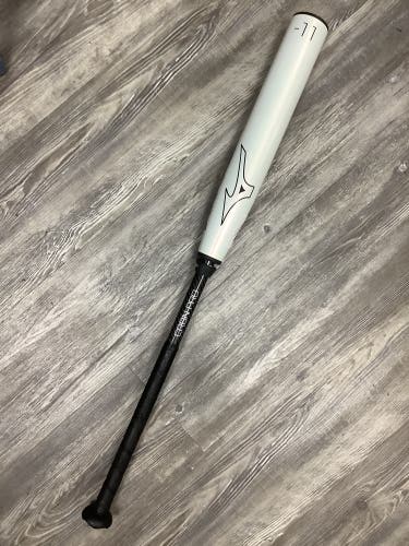 2025 Mizuno CRBN Pro Composite Bat (-11) 20 oz 31" (Used)