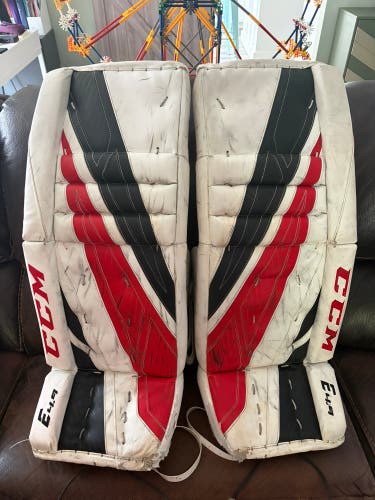 CCM EFlex Pro Goalie Leg Pads 32+1 – Red/White – SpeedSkin