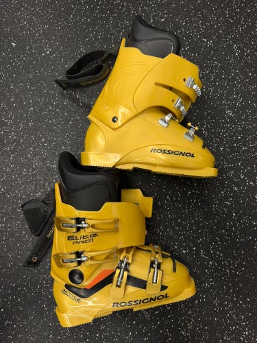 Mondo 24 & 24.5 Unisex Rossignol Elite Pro 1 Ski Boots (Used)
