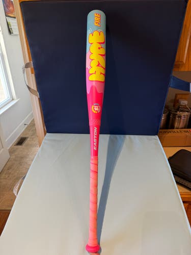 2025 Easton Hype Fire Composite USSSA Certified Bat (-10) 21 oz 31" (Used)
