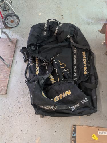 Vaughn Goalie Bag
