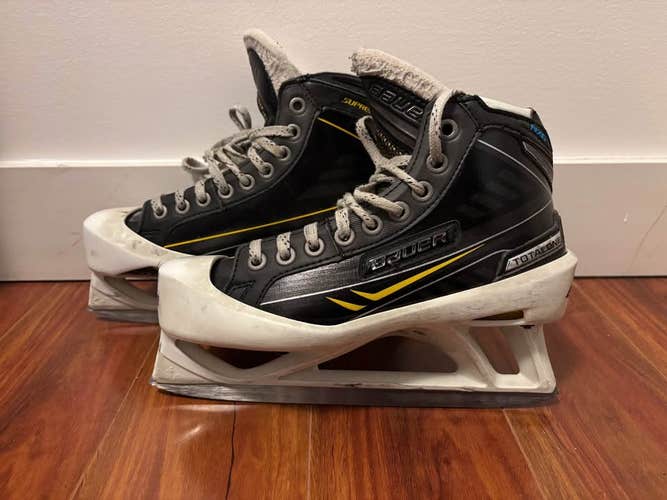 Bauer TotalOne NXG Hockey Goalie Skates - Junior Size 3.5 (D)