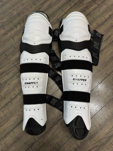 Senior 14" Shin Pads (Used)