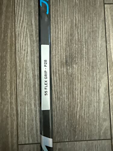 CCM JetSpeed FT7 Pro - Intermediate Right Handed Hockey Stick P28 55 Flex (New)