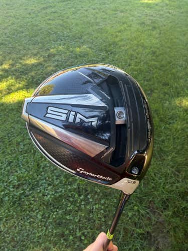 TaylorMade SIM Driver 10.5 Ventus Blue 5R Regular Flex 45.25" NICE