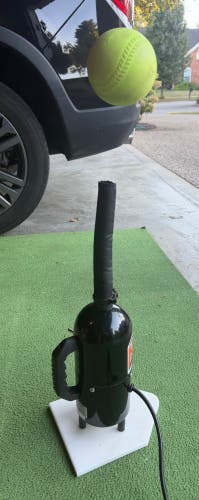 Hit Zone Air Powered Batting Tee