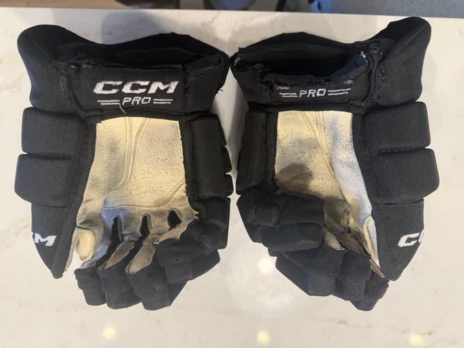 CCM Gloves 13" Pro Stock (Used)