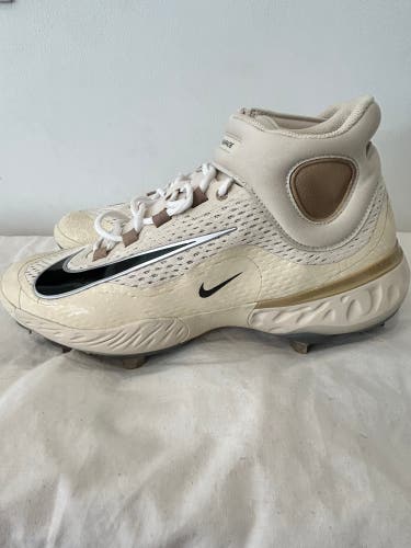 Nike Alpha huarache elite 4 “Armed Forces” Limited High Top Metal Cleats