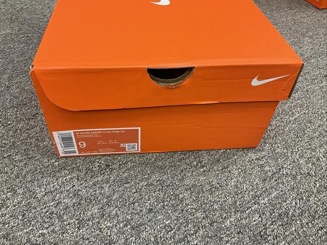 Mens Nike Zoom Vapor 12 HC PRM Size 9 Tennis Court Shoes