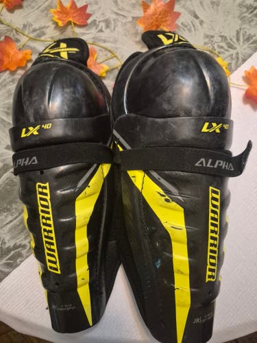 Junior Warrior Alpha LX 40 12" Shin Pads (Used)