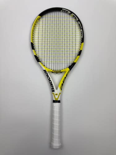 Babolat Aeropro Drive Cortex, 4 3/8 Excellent 9/10