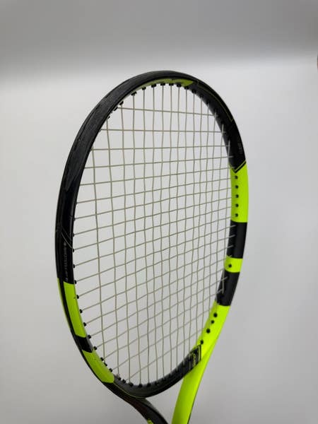 Babolat Pure Aero 2016, 4 3/8 Excellent 9.5/10 | SidelineSwap