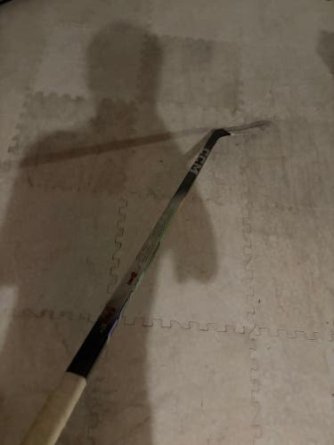 Junior CCM JetSpeed FT8 Pro Right Handed Hockey Stick P29 50 Flex (New)