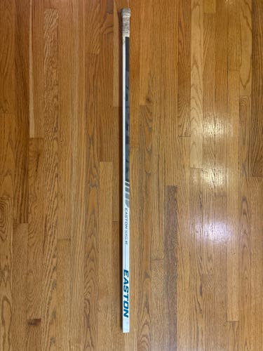 Easton Mako M5 100 Flex Grip Hockey Shaft