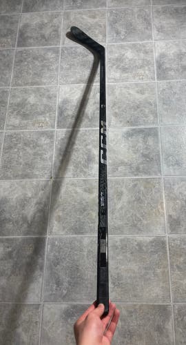 Senior CCM Ribcor Trigger Unleashed Pro Left Hand Hockey Stick P28 70 Flex (New)