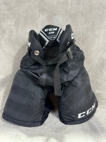Black Youth Medium CCM LTP Hockey Pants (Used)