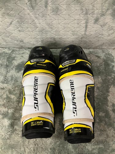 Senior Bauer Supreme 2S Pro Shin Pads 15" (Used)