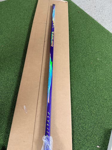 Senior Bauer Vapor Flylite Right Handed Hockey Stick P90TM 70 Flex (New)