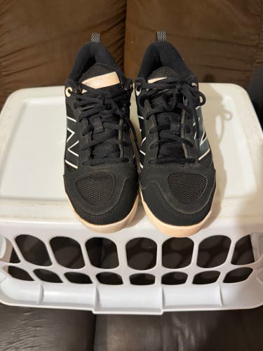 Black Kid's 6.5Y (Big Kids / Youth) Youth New Balance Low Top Trainers (Used)