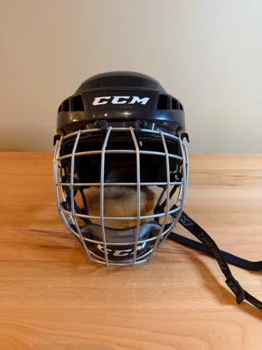 Medium CCM Helmet (Used)