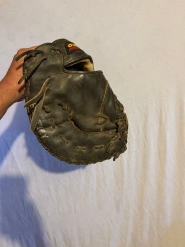 Majestic LH First Base Baseball Glove 33" (Used)