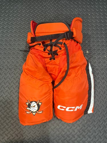 Senior Medium Ducks CCM HP45 Hockey Pants (Used)
