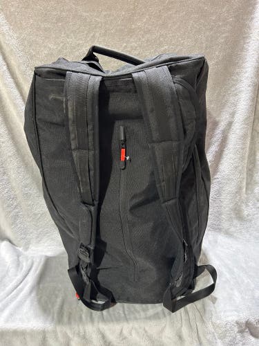 Bauer Pacific Rink Bag 30x15x11 (Used)