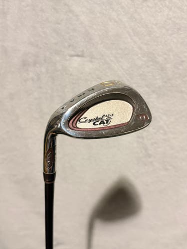 Women's Lynx Lynx Crystal Cat Left Hand Wedge Ladies Flex 52 Degree Graphite Shaft (Used)