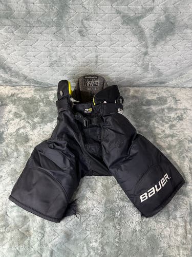 Black Junior Small Bauer Supreme 2S Pro Hockey Pants (Used)